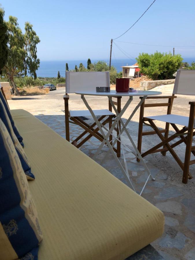 דירות Álika Kamares Cave House 3 מראה חיצוני תמונה