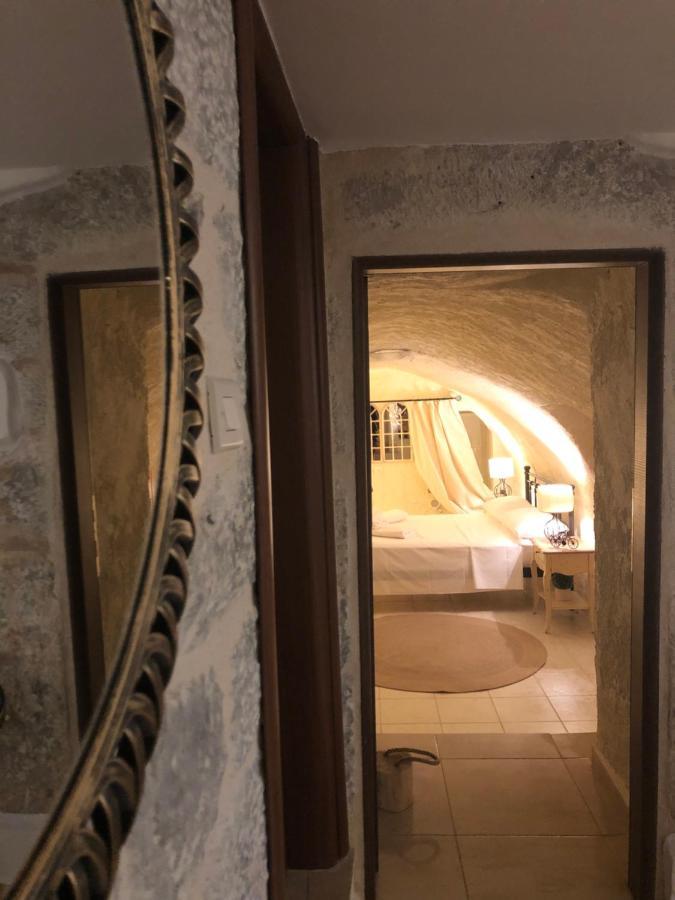 דירות Álika Kamares Cave House 3 מראה חיצוני תמונה