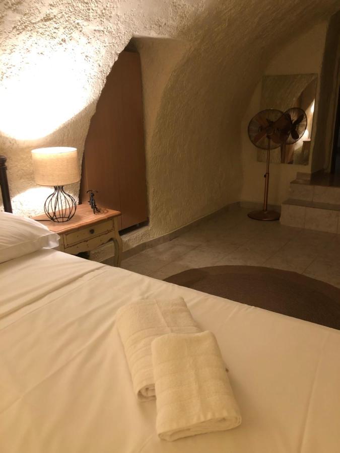דירות Álika Kamares Cave House 3 מראה חיצוני תמונה